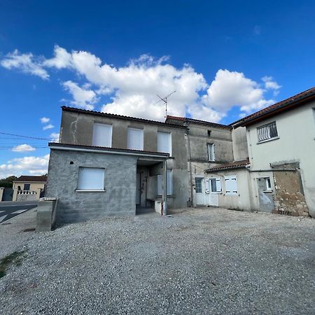 180A - Duplex T2 Tout Confort Du Gond - 45 M2 Le Gond-Pontouvre Kültér fotó